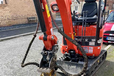 mini digger hire gloucester cost|mini digger hire with man.